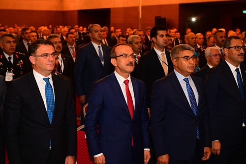 Karadeniz Bölgesindeki 17 il Valisinin katılımı ile Trabzon ilinde Göç,Güvenlik ve Sosyal Uyum temalı Çalıştay düzenlendi